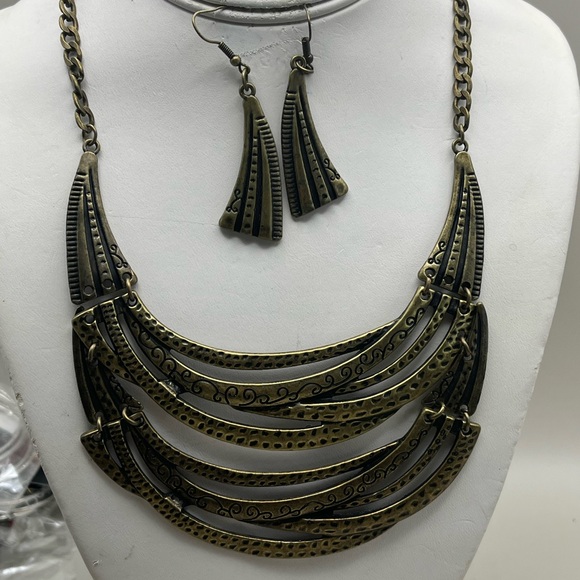 Jewelry - Antique Bronze Statement Necklace and Earring Set